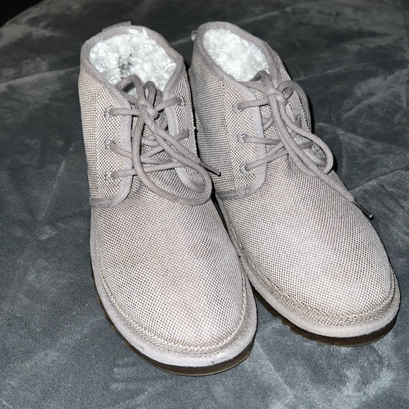 Size 11 Ugg brand super warm and comfy high top shoes - Picture 2 of 12